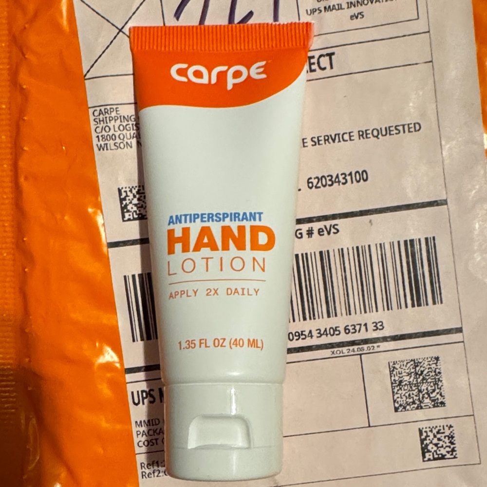 Carpe Antiperspirant Hand Lotion - Orange and White